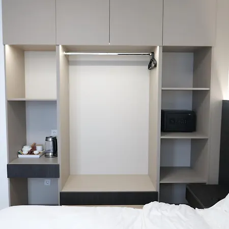 Hotel Kimmiy Garni Belgrade